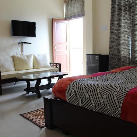 Hotel Deodar Villa Dharamshala Dış mekan fotoğraf