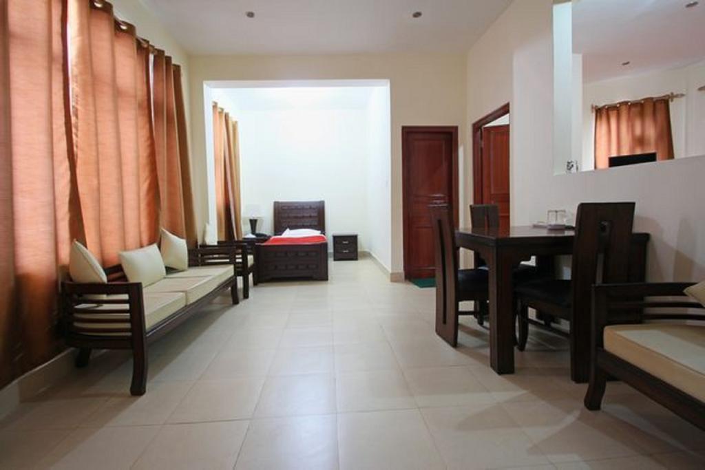 Hotel Deodar Villa Dharamshala Oda fotoğraf
