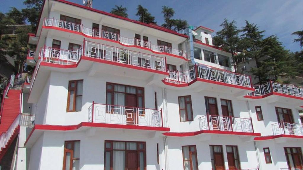 Hotel Deodar Villa Dharamshala Dış mekan fotoğraf