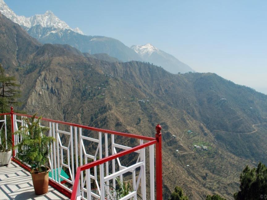 Hotel Deodar Villa Dharamshala Dış mekan fotoğraf