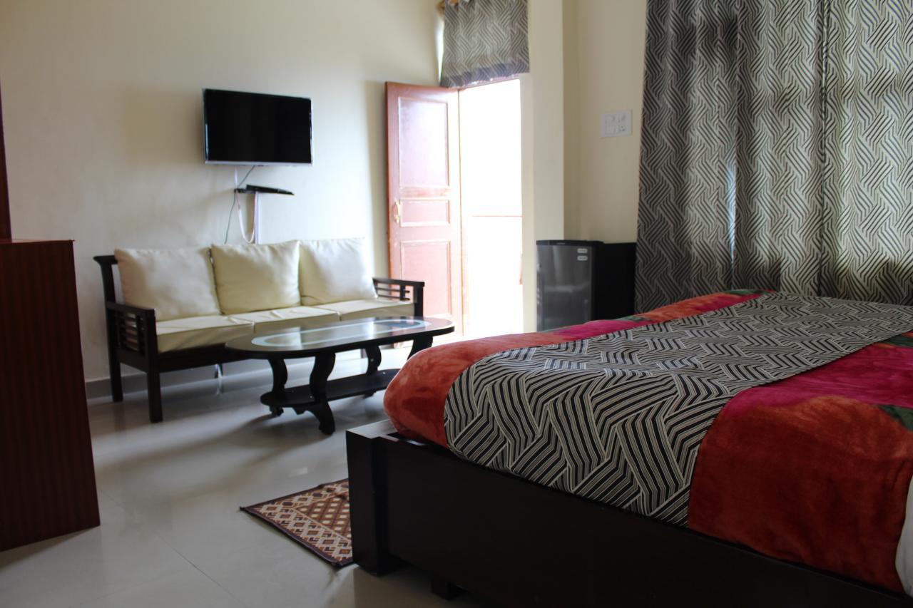 Hotel Deodar Villa Dharamshala Dış mekan fotoğraf